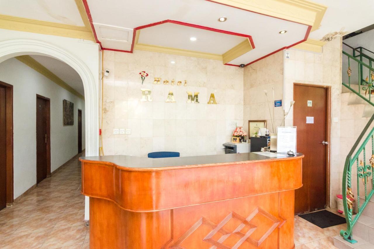 נגויה Oyo 2422 Rama Hotel מראה חיצוני תמונה