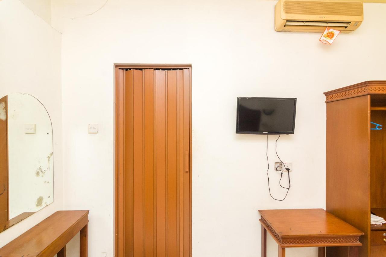 נגויה Oyo 2422 Rama Hotel מראה חיצוני תמונה