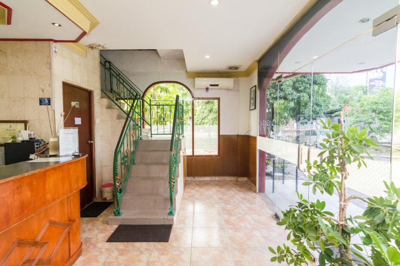 נגויה Oyo 2422 Rama Hotel מראה חיצוני תמונה