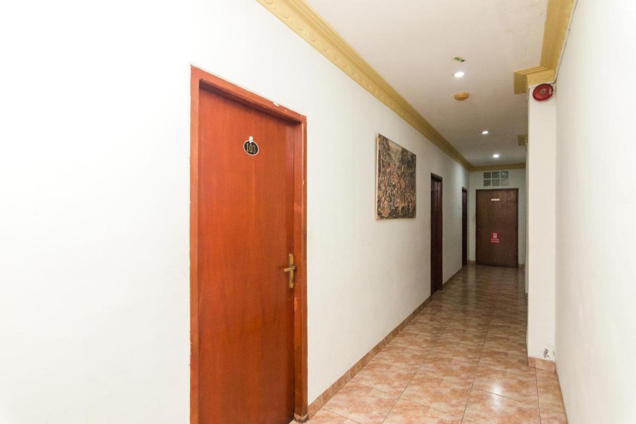 נגויה Oyo 2422 Rama Hotel מראה חיצוני תמונה